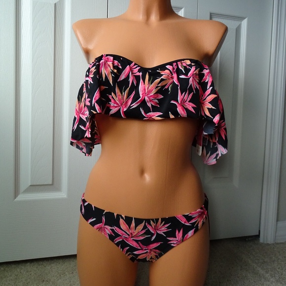 Hula Honey Other - Hula Honey NWT 2 Piece Junior Floral Bikini Set S
